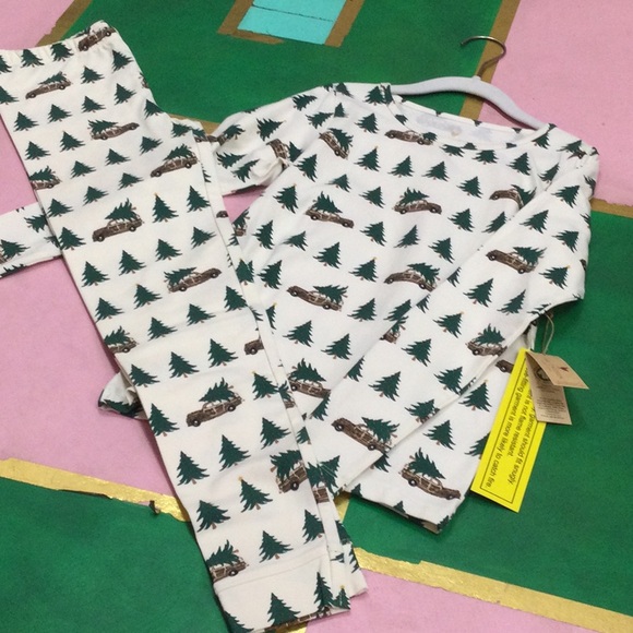 NWT PINK CHICKEN ORGANIC PJ SET IN TREE FARM